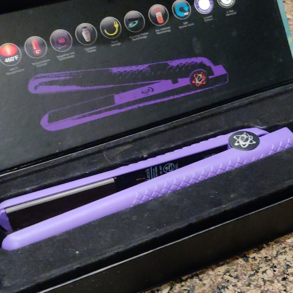 Flat iron 💜😍